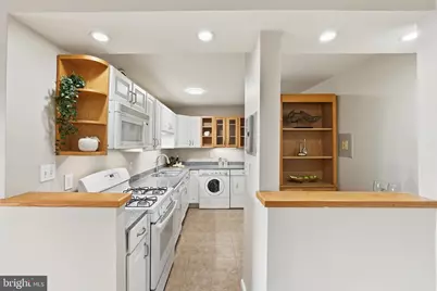 4620 N Park Avenue #607E, Chevy Chase, MD 20815 - Photo 14