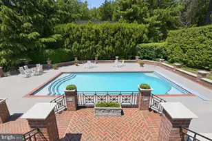 9200 Redwood Ave, Bethesda, MD 20817 - Photo 2