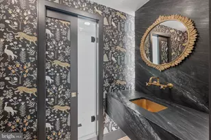 9622 Parkwood Dr, Bethesda, MD 20814 - Photo 18