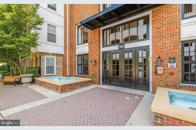 501 Hungerford Drive #P82, Rockville, MD 20850 - Photo 2