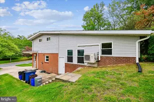 11518 Charlton Dr, Silver Spring, MD 20902 - Photo 46