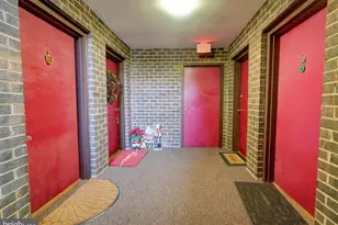 415 Christopher Ave, Gaithersburg, MD 20879 - Photo 36