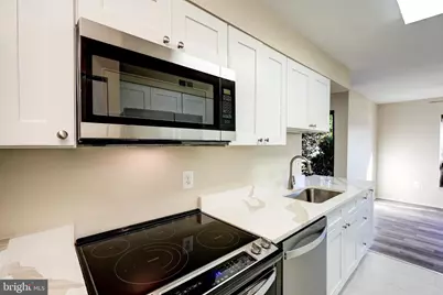 415 Christopher Avenue #11, Gaithersburg, MD 20879 - Photo 10