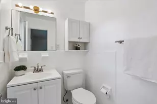 11809 Longdraft Ct, Gaithersburg, MD 20878 - Photo 14