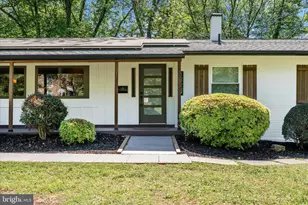 12509 Knightsbridge Ct, Rockville, MD 20850 - Photo 2