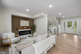 15001 Darnestown Rd, Germantown, MD 20874 - Photo 10