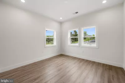 15001 Darnestown Road, Germantown, MD 20874 - Photo 16