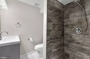 10314 Watkins Mill Dr, Gaithersburg, MD 20886 - Photo 28