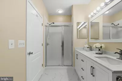 701 Fallsgrove Drive #102, Rockville, MD 20850 - Photo 16