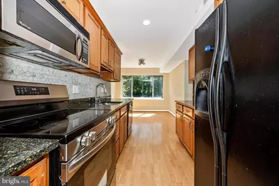 460 Girard Street #204, Gaithersburg, MD 20877 - Photo 4