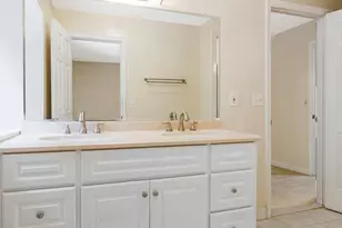 10009 New London Dr, Potomac, MD 20854 - Photo 88