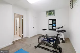 10009 New London Dr, Potomac, MD 20854 - Photo 20