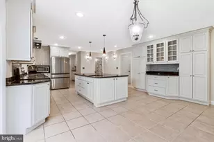 10009 New London Dr, Potomac, MD 20854 - Photo 24
