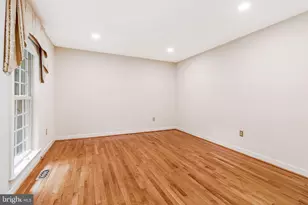 10009 New London Dr, Potomac, MD 20854 - Photo 46