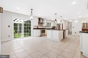 10009 New London Dr, Potomac, MD 20854 - Photo 52