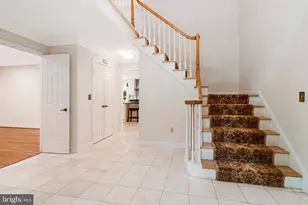 10009 New London Dr, Potomac, MD 20854 - Photo 30