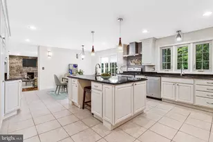 10009 New London Dr, Potomac, MD 20854 - Photo 20