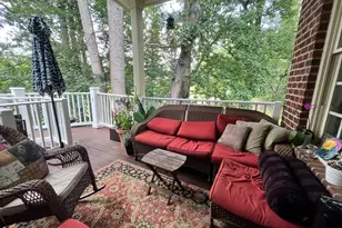 7809 Fox Gate Ct, Bethesda, MD 20817 - Photo 16
