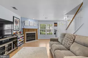 29 Bronco Ct, Germantown, MD 20874 - Photo 6