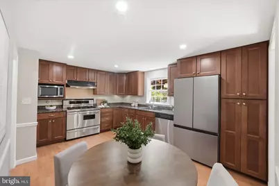 8008 Inspection House Road, Potomac, MD 20854 - Photo 6
