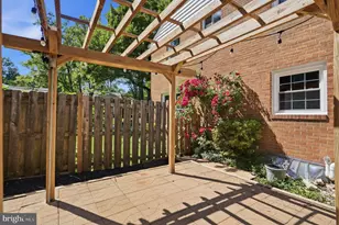 8008 Inspection House Rd, Potomac, MD 20854 - Photo 40