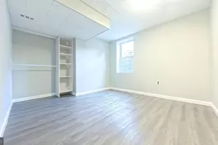 11706 Hatcher Pl, Silver Spring, MD 20902 - Photo 16