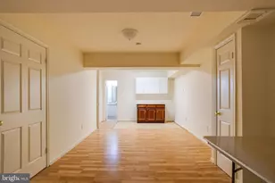 30 Piney Meetinghouse Ct, Potomac, MD 20854 - Photo 68