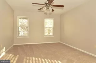 13103 Millhaven Pl, Germantown, MD 20874 - Photo 12