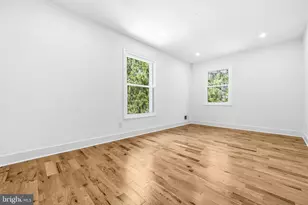 9828 Watts Branch Dr, Rockville, MD 20850 - Photo 30
