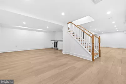 9828 Watts Branch Drive, Rockville, MD 20850 - Photo 34