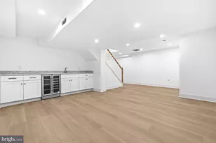 9828 Watts Branch Dr, Rockville, MD 20850 - Photo 34
