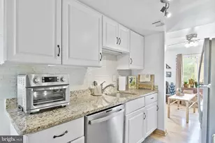 19420 Thomas Farm Rd, Gaithersburg, MD 20886 - Photo 2