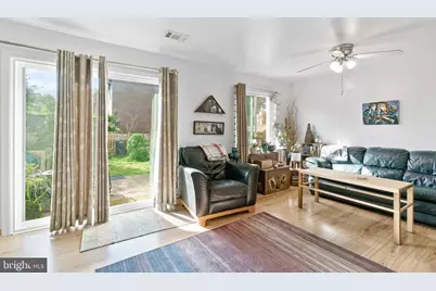 19420 Thomas Farm Road, Gaithersburg, MD 20886 - Photo 4