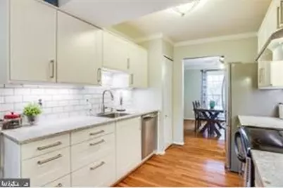 105 Oak Shade Road, Gaithersburg, MD 20878 - Photo 2