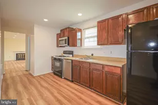 8812 Alliston Hollow Way, Gaithersburg, MD 20879 - Photo 6