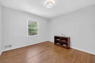 12628 St James Rd, Rockville, MD 20850 - Photo 40