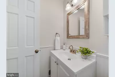 12628 Saint James Road, Rockville, MD 20850 - Photo 4