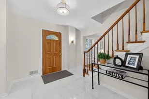 12628 St James Rd, Rockville, MD 20850 - Photo 2