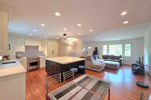 8300 Beech Tree Rd, Bethesda, MD 20817 - Photo 8