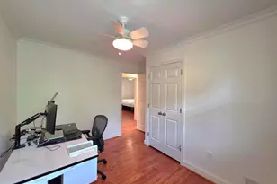 8300 Beech Tree Rd, Bethesda, MD 20817 - Photo 14