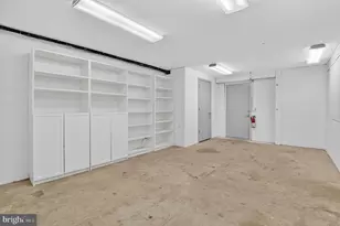 13601 Valley Dr, Rockville, MD 20850 - Photo 28
