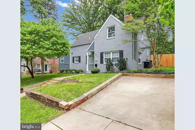 8407 Hartford Avenue, Silver Spring, MD 20910 - Photo 2
