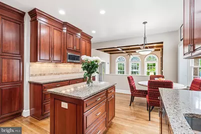 8015 Quarry Ridge Way, Bethesda, MD 20817 - Photo 14