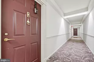 15101 Interlachen Dr, Silver Spring, MD 20906 - Photo 2