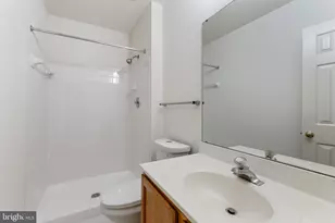 10131 Treble Ct, Rockville, MD 20850 - Photo 32
