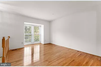 10131 Treble Court, Rockville, MD 20850 - Photo 6