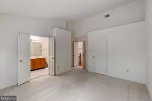 10131 Treble Ct, Rockville, MD 20850 - Photo 22