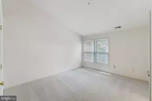 10131 Treble Ct, Rockville, MD 20850 - Photo 20