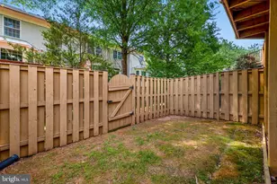 10131 Treble Ct, Rockville, MD 20850 - Photo 34