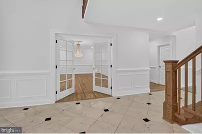 10100 Iron Gate Road, Potomac, MD 20854 - Photo 12